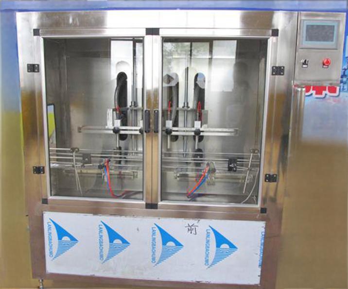 全自動(dòng)洗衣液灌裝機(jī)